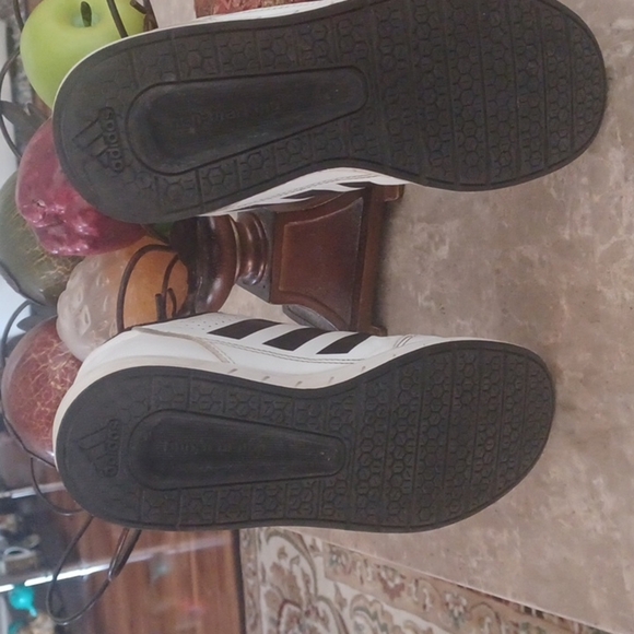 Adidas Kids shos - Picture 4 of 4